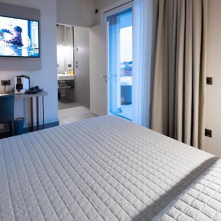 Bbcube Hotell Porto Viro Eksteriør bilde